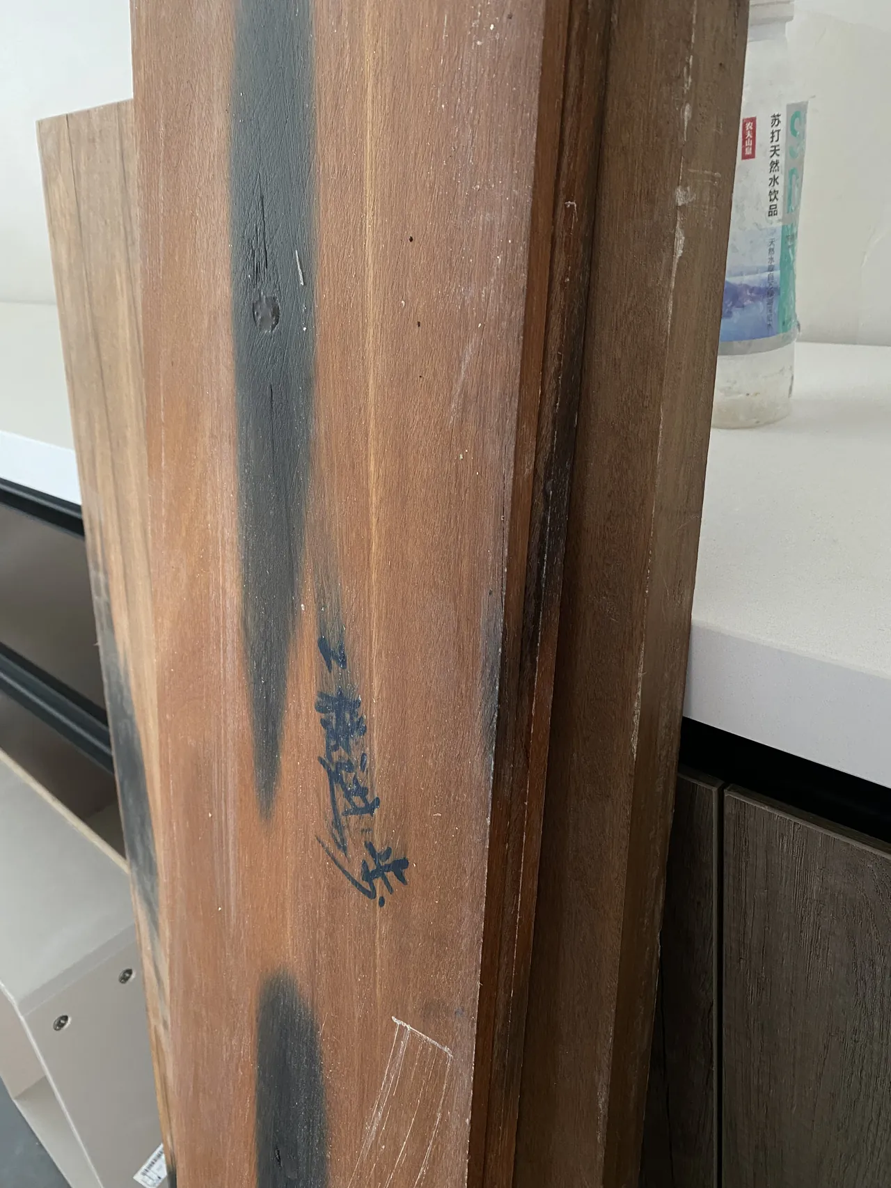 木饰面板材进场